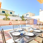 By Mtphomes Villa Alcantarilha