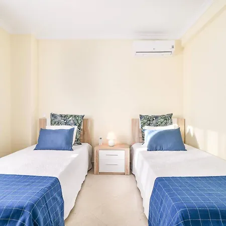 By Mtphomes * Alcantarilha